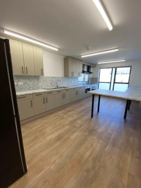 Regency Hall Cheltenham 7 Bedroom Cluster Flat